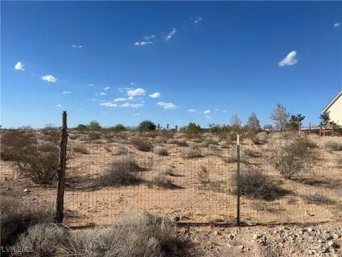 Residential Land in Logandale, NV