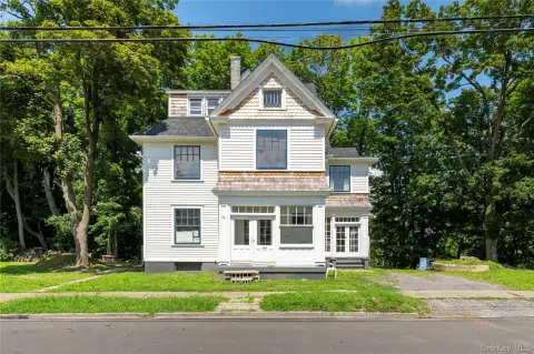 Partially Converted 8-Unit Apartment Building