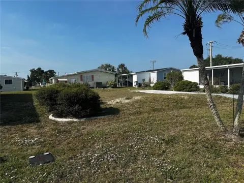 Residential Lot in Harbor Isles