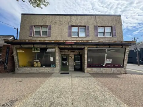 Retail Space in Scotch Plains