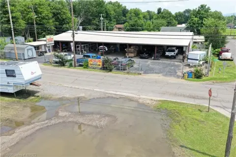 Auto Shop with Four Service Bays