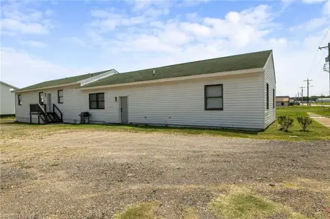 Remodeled Duplex with Furnished Rental