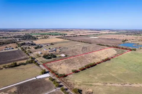 10 Acres Near Cleburne, TX