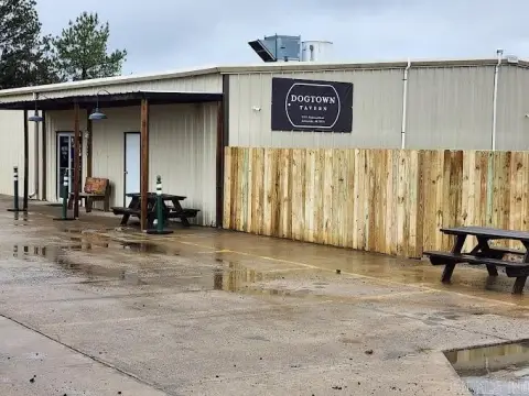 Furnished Bar and Restaurant Lease