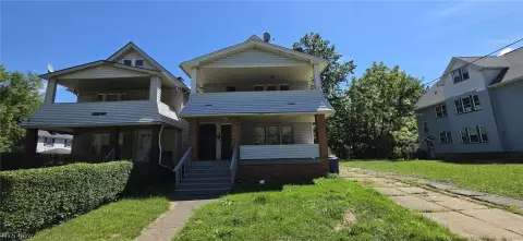 Two-Unit Duplex with Finished Third Floor