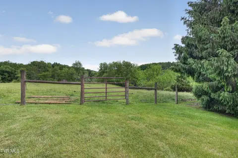 9.53 Acres in Abingdon, VA