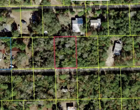 Residential Lot in East Marion