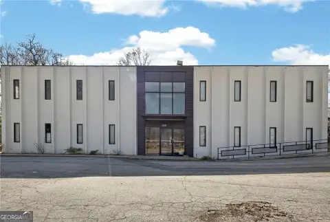 Multi-Tenant Office Buildings