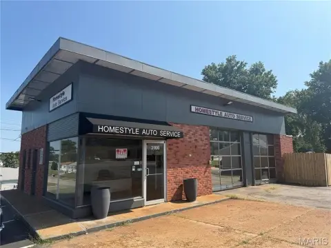 Corner-Lot Auto Service Property