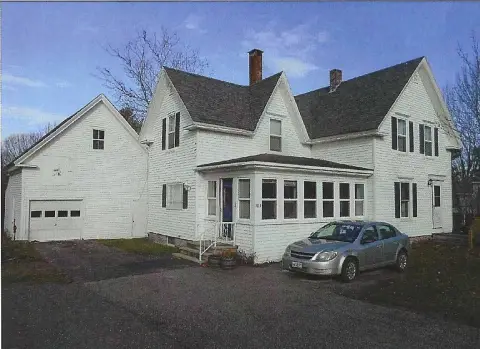 Well-Maintained Duplex Near University