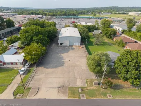 Flex Space with Office and Warehouse