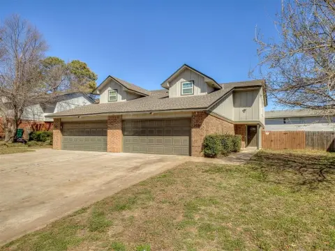 Renovated Duplex: Investment Opportunity