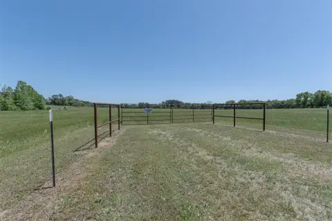 East Texas Ranch Land Available