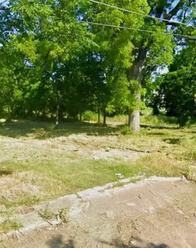 Vacant Greenscape Lot Near I35