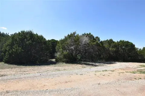 Residential Lot in White Bluff