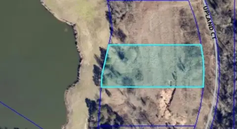 Residential Land in Olde Oaks