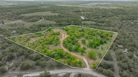 15.9 Acres in Young County