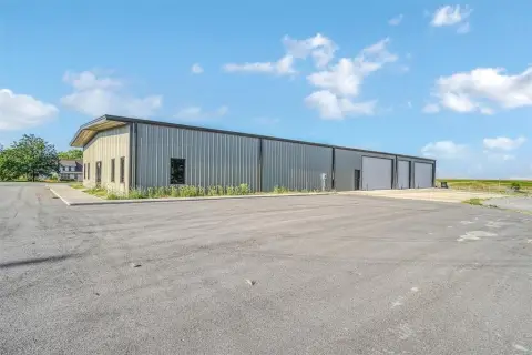 Industrial Flex Space with Yard
