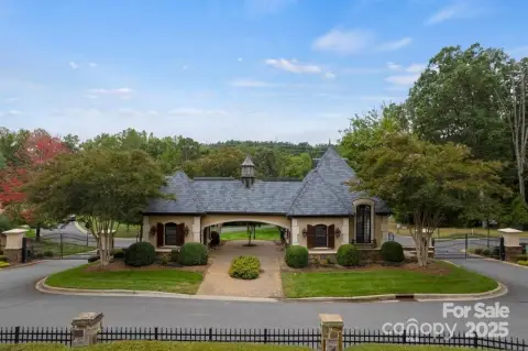 Flat Lot in Reflection Pointe