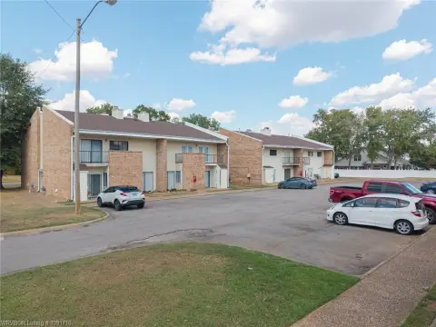 30-Unit Apartment Portfolio