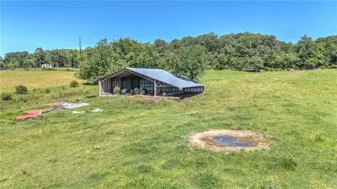 Bentonville Acreage in Prime Location