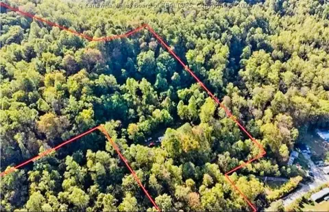 17.5 Acres in Sissonville Area