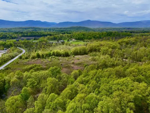 Saugerties Vacant Land Near Hudson