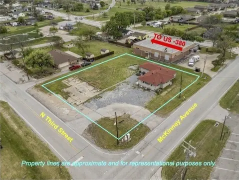Renovated Office Unit with Two Restrooms
