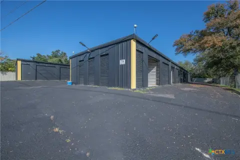 Mini-Storage Facility with Office
