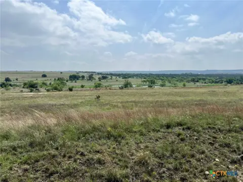 Agricultural Land with Stock Ponds