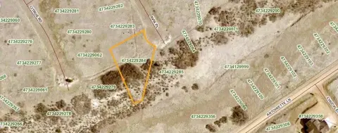 Land in Scenic Greenhorn Valley