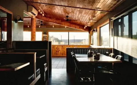 Established Restaurant and Catering Business