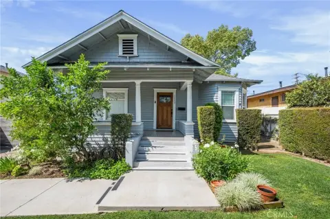 Los Angeles Duplex with Income Potential