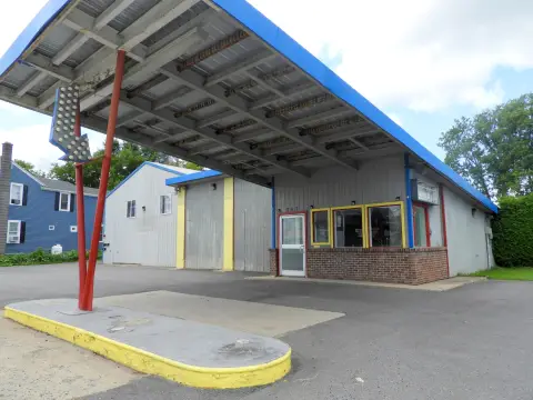 Mixed-Use Residential Income Property