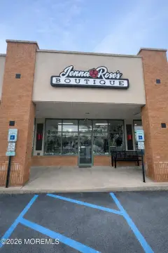 Established Boutique on Route 9