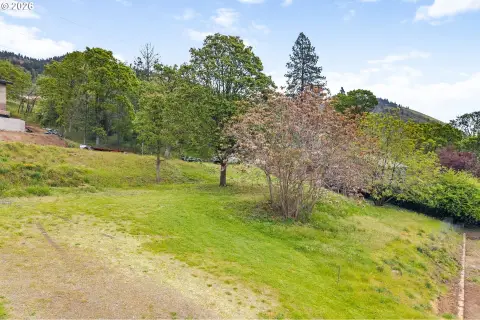Mt. Hood View Land