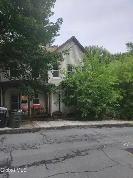 Two-Unit Residential Income Duplex