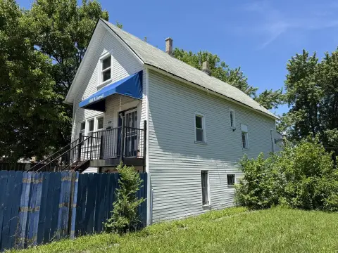 8-Bedroom Multifamily Property