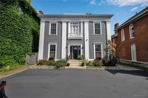 Restored Allentown Residence: Income Opportunity