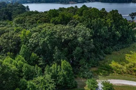 Residential Land in Lancaster, VA