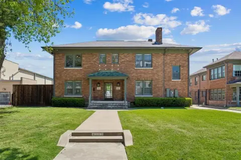 Versatile Multi-Structure Property in Dallas