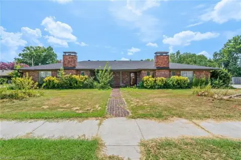Single-Story Brick Duplex