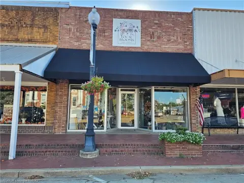 Storefront Building with Workshop