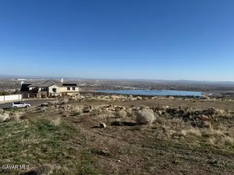 Palmdale Land with View