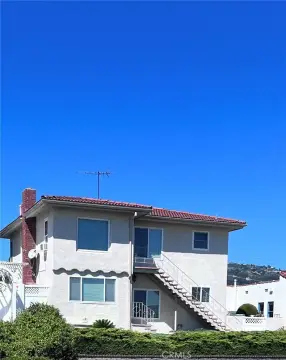 San Pedro Duplex with Upside