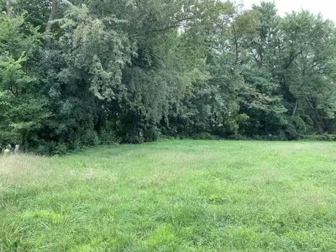 Riverfront Waterfront Land