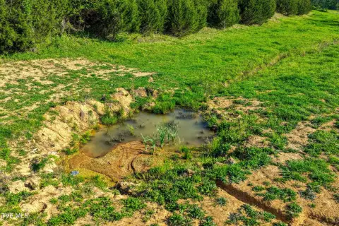 32 Acres of Usable Land