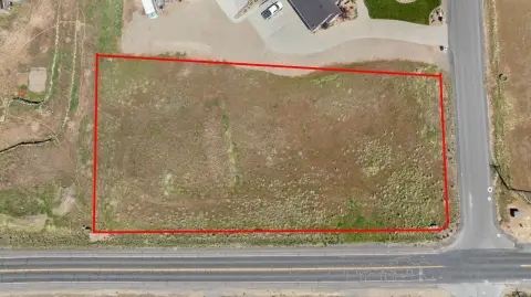 Woodland Hills Land with Views