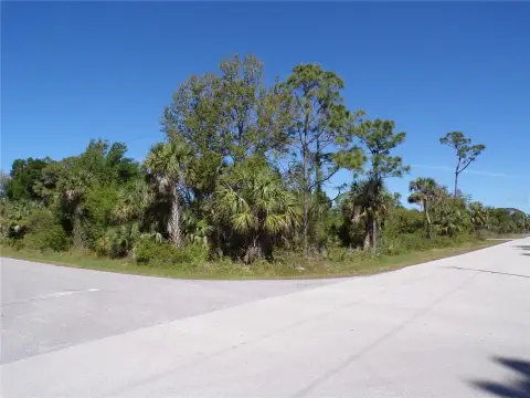 Punta Gorda Corner Residential Lot