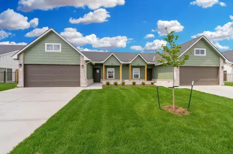 New Duplex with 2-Car Garage
